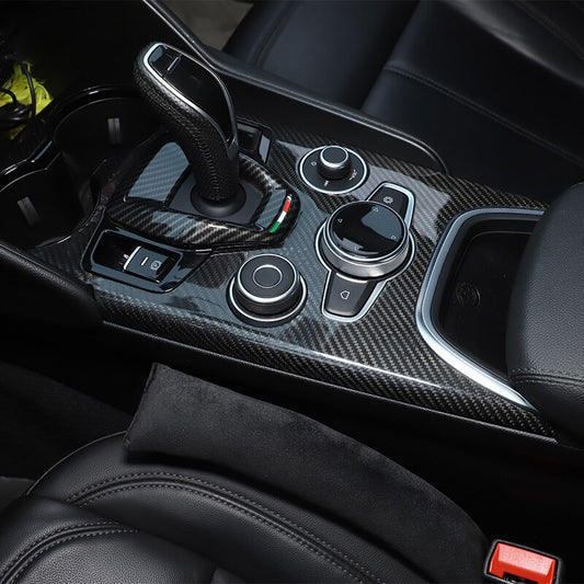 Alfa Romeo Giulia Stelvio Carbon Fibrer Interior